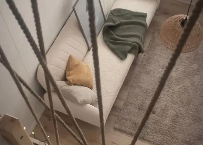 Hébergement de vacances Airport Light *